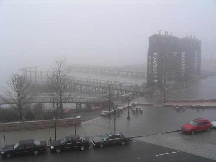 Gantry Plaza State Park, Hunters Point, Long Island City, Queens, January 13, 2005