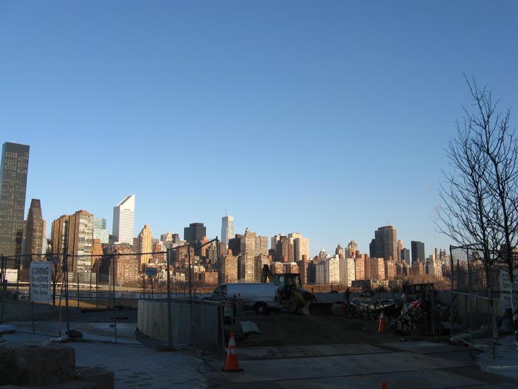 Gantry Plaza State Park, Hunters Point, Long Island City, Queens, January 21, 2010