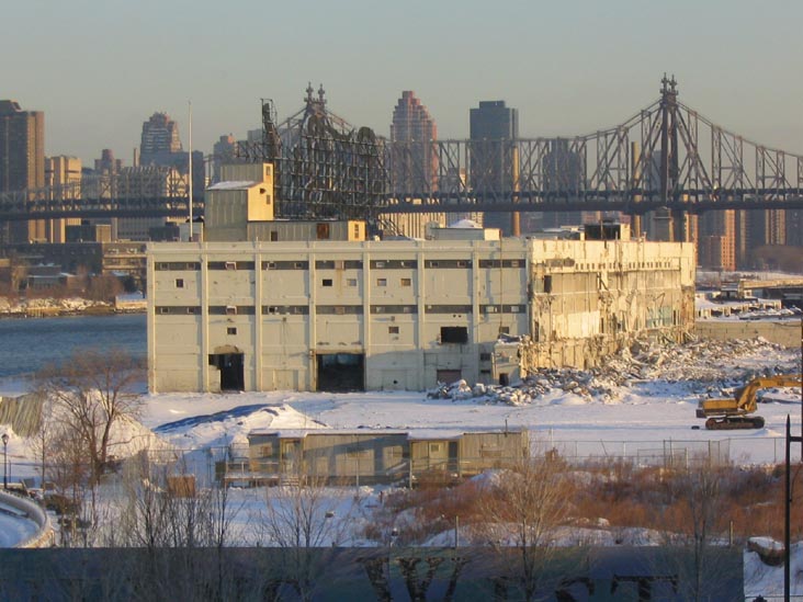 Former Pepsi Bottling Plant, Hunters Point, Long Island City, Queens, January 29, 2004