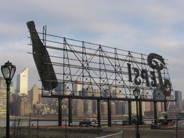 Pepsi-Cola Sign, Gantry Plaza State Park, Hunters Point, Long Island City, Queens, February 13, 2004