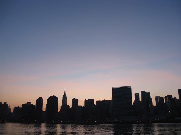 Midtown Manhattan Skyline From Gantry Plaza State Park, Hunters Point, Long Island City, Queens, April 27, 2009
