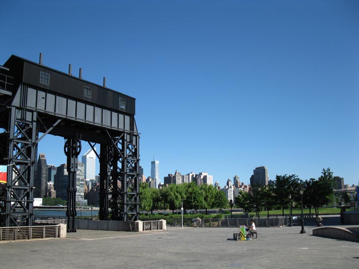 "Play Me, I'm Yours," Gantry Plaza State Park, Hunters Point, Long Island City, Queens, July 2, 2010