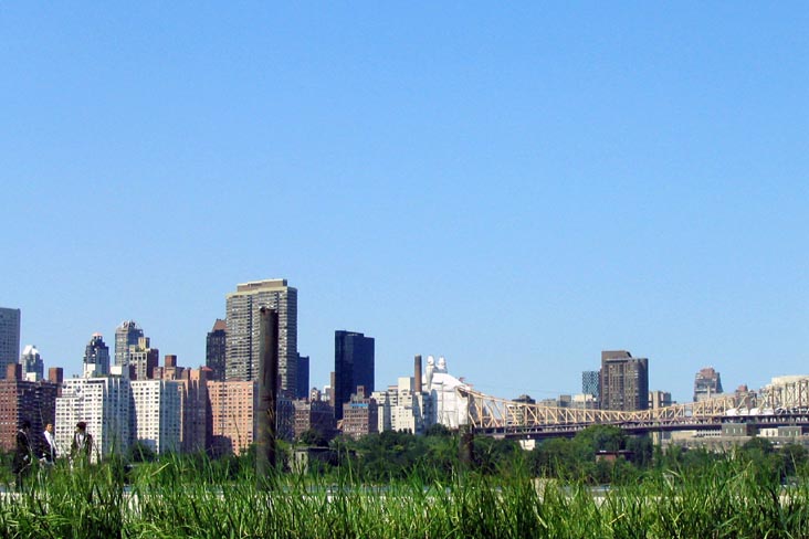 Gantry Plaza State Park, Hunters Point, Long Island City, Queens, August 5, 2007