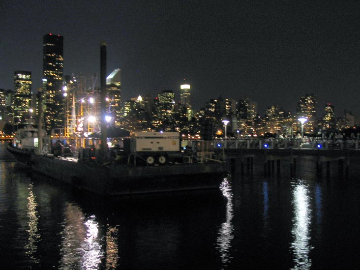 Mabou Mines' "Song for New York," Gantry Plaza State Park, Hunters Point, Long Island City, Queens, September 4, 2007