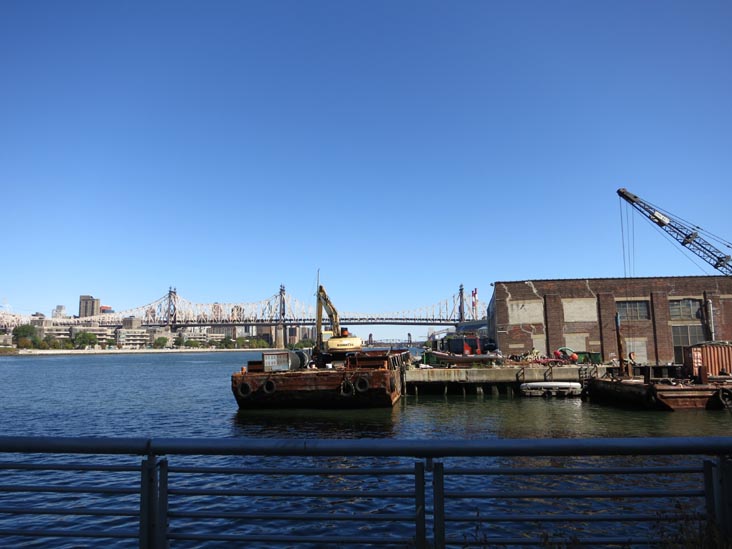 Anable Basin, Gantry Plaza State Park, Hunters Point, Long Island City, Queens, September 28, 2013