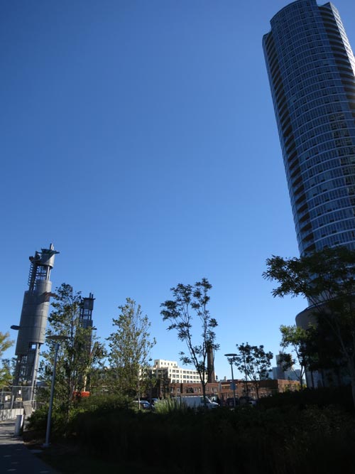 Gantry Plaza State Park, Hunters Point, Long Island City, Queens, September 28, 2013