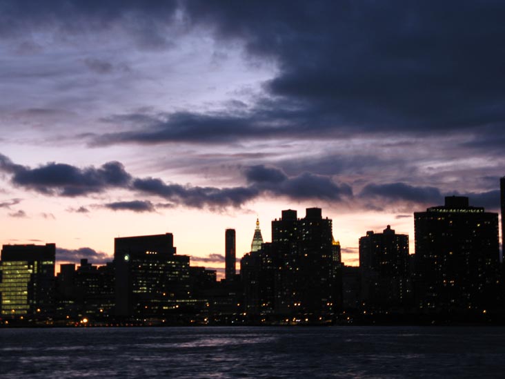 Met Life Building, Madison Square, Midtown Manhattan From Gantry Plaza State Park, Hunters Point, Long Island City, Queens, September 30, 2009