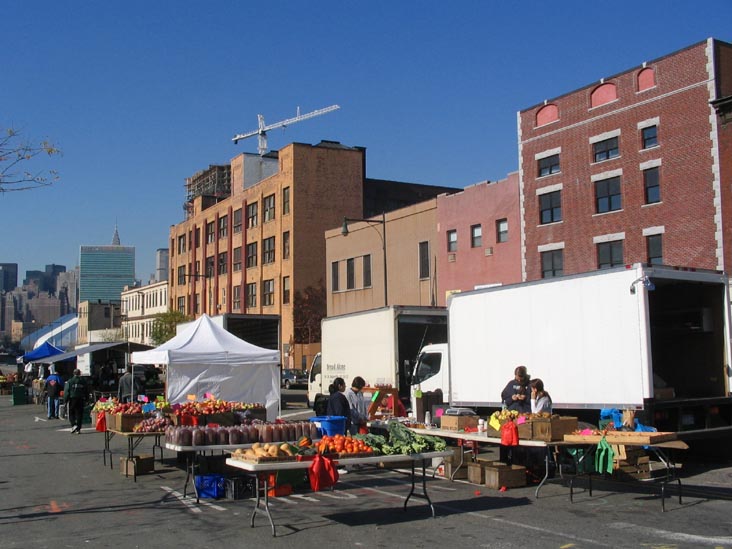 Long Island City Greenmarket, 48th Avenue Between Vernon Boulevard and 5th Street, Hunters Point, Long Island City, Queens, November 12, 2005