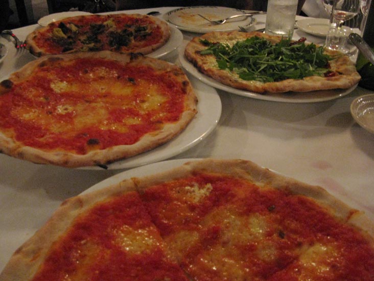 Pizza, Manducatis Rustica, 46-31-35 Vernon Boulevard, Hunters Point, Long Island City, Queens