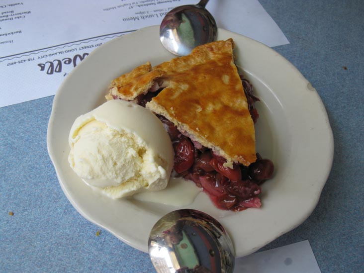 Pie A La Mode, M. Wells Diner, 21-17 49th Avenue, Hunters Point, Long Island City, Queens