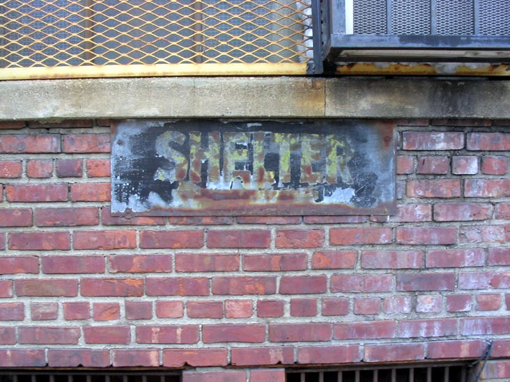 Sign, Star Avenue, Hunters Point, Long Island City, Queens, March 14, 2004