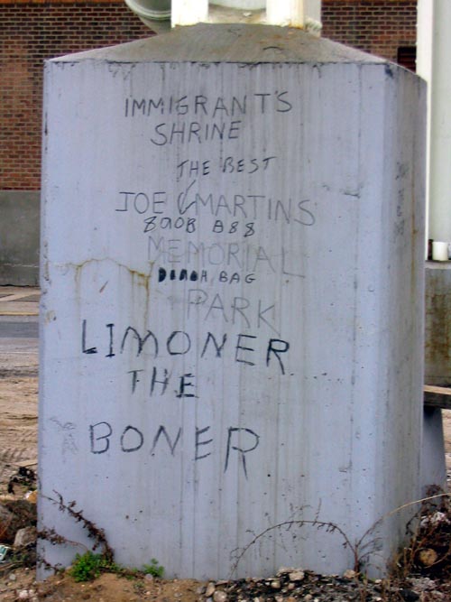 Limoner the Boner, Under the LIE, Hunters Point, Long Island City, Queens, March 14, 2004