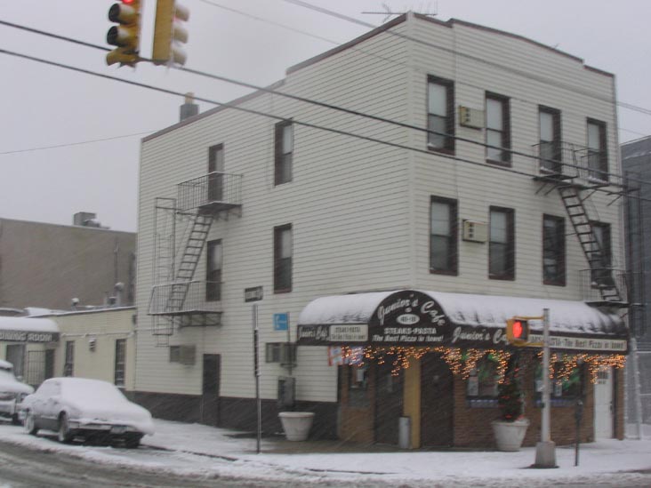Junior's Cafe, Vernon Boulevard, Hunters Point, Long Island City, Queens, March 16, 2004