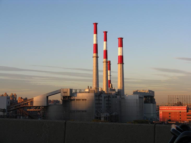 Big Allis Electric Power Generator From Queensboro Bridge, October 22, 2009