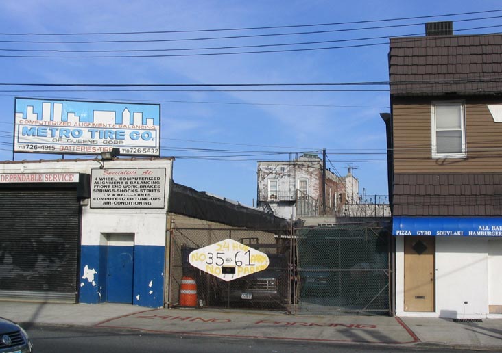 Vernon Boulevard in Ravenswood, Long Island City, Queens 45th Avenue