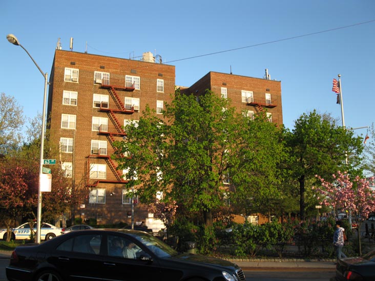 Fleetwood Triangle, Woodhavn Boulevard, 63rd Drive and Penelope Avenue, Rego Park, Queens