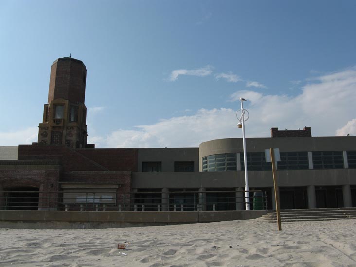 Bathhouse, Jacob Riis Park, The Rockaways, Queens, August 19, 2009