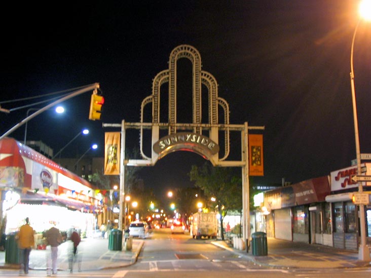 Sunnyside Arch, 46th Street and Queens Boulevard, Sunnyside, Queens