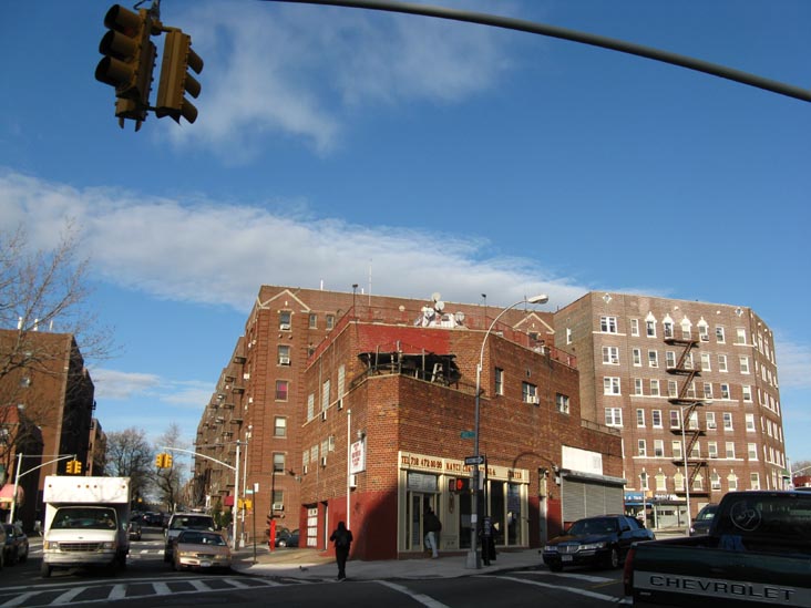 Greenpoint Avenue and 40th Street, NE Corner, Sunnyside, Queens
