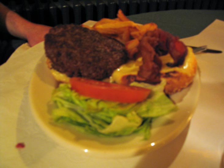 Bacon Cheeseburger, Donovan's Pub, 57-24 Roosevelt Avenue, Woodside, Queens, March 29, 2006