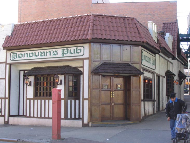 Donovan's Pub, 57-24 Roosevelt Avenue, Woodside, Queens