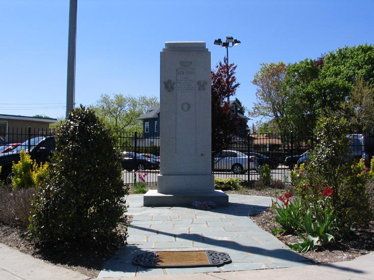New Dorp World War II Memorial, 9th Street and New Dorp Lane, SE Corner, New Dorp, Staten Island