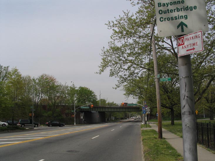 Looking West Down Victory Boulevard From Anthony R. Gaeta Park, Willowbrook, Staten Island