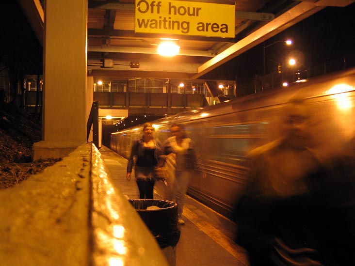 Grant City Station, Staten Island Railway, March 24, 2007, 10:30 p.m.