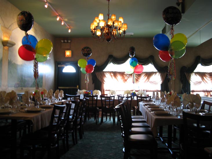 Rocky Toto's, 7324 Amboy Road, Tottenville, Staten Island, June 7, 2008, 5:58 p.m.