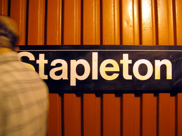 Stapleton Station, Staten Island Railway, Stapleton, Staten Island, June 8, 2008, 12:39 a.m.