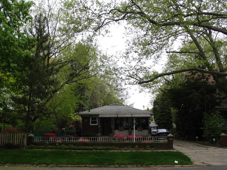 Bard Avenue Across From Walker Park, Livingston, Staten Island
