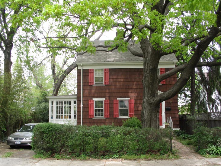 Delafield Place Across From Walker Park, Livingston, Staten Island