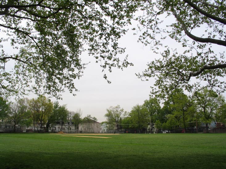 Walker Park, Livingston, Staten Island