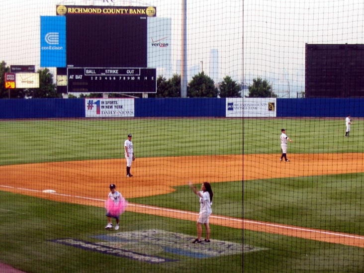 Dance Contest, Staten Island Yankees vs. Oneonta Tigers, Richmond County Bank Ballpark at St. George, Staten Island, August 1, 2007