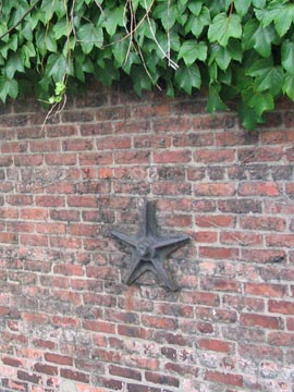 Bay Street Wall, St. George, Staten Island