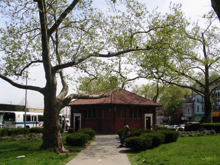 Tompkinsville Park, Tompkinsville, Staten Island