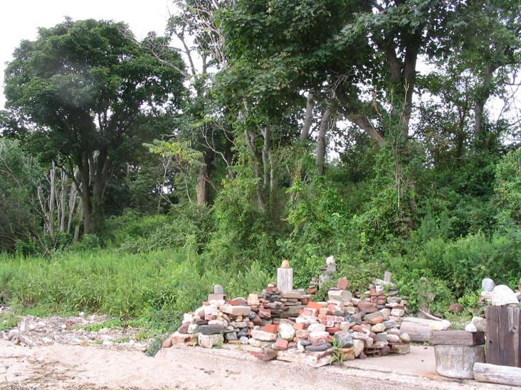 Mount Loretto Unique Area Shorefront, Staten Island